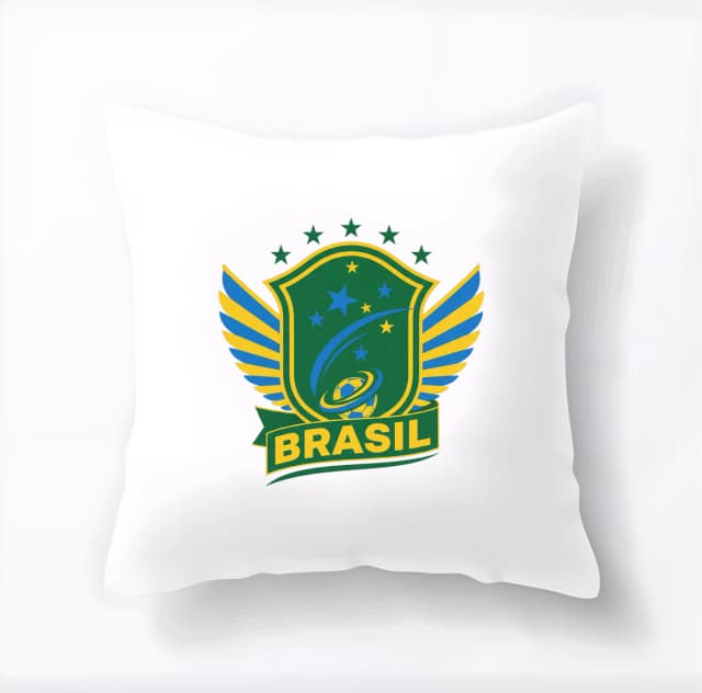 Párna repülő pajzs brazil csillag futball legenda szárnyakkal és labdával