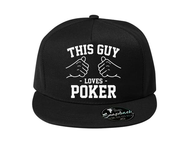 Snapback Ez az ember imádja a pókert