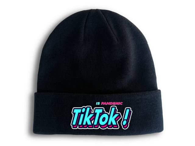 Kötött téli sapka TikTok pandémia